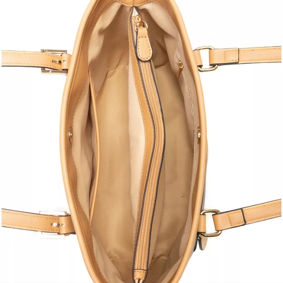 Sledding Bears Tote Created  - Picture 3 of 3